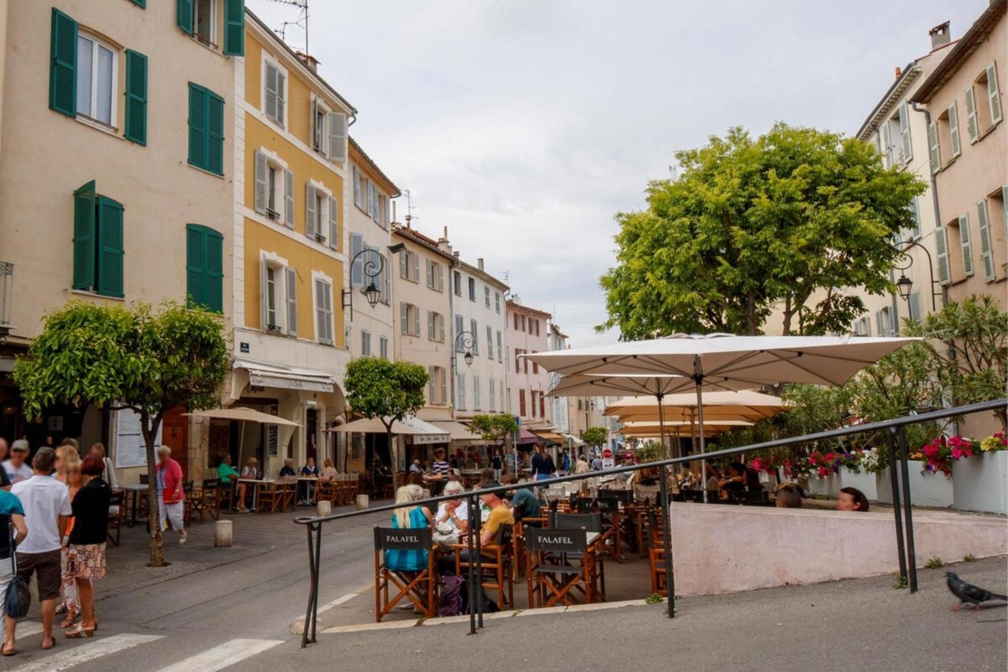 06M - Old Antibes Beautiful Duplex Terrace With Sea View Appartement Buitenkant foto