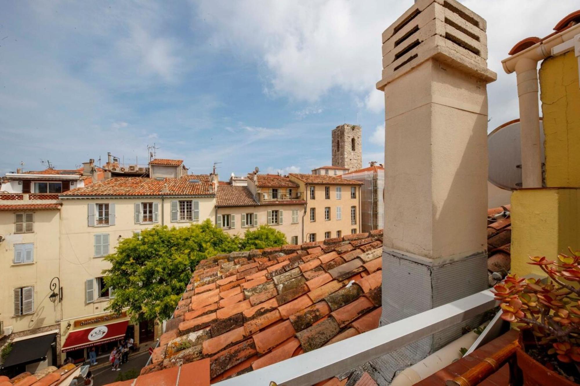 06M - Old Antibes Beautiful Duplex Terrace With Sea View Appartement Buitenkant foto