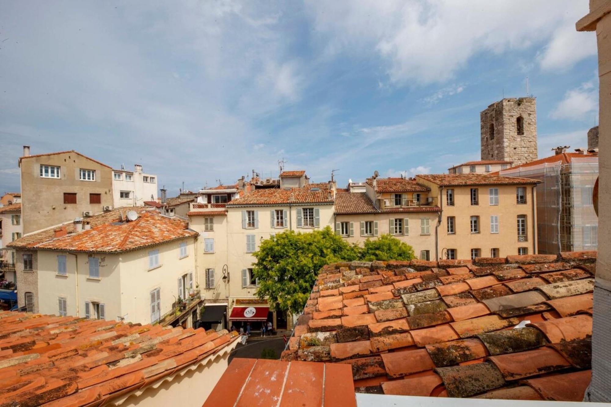06M - Old Antibes Beautiful Duplex Terrace With Sea View Appartement Buitenkant foto