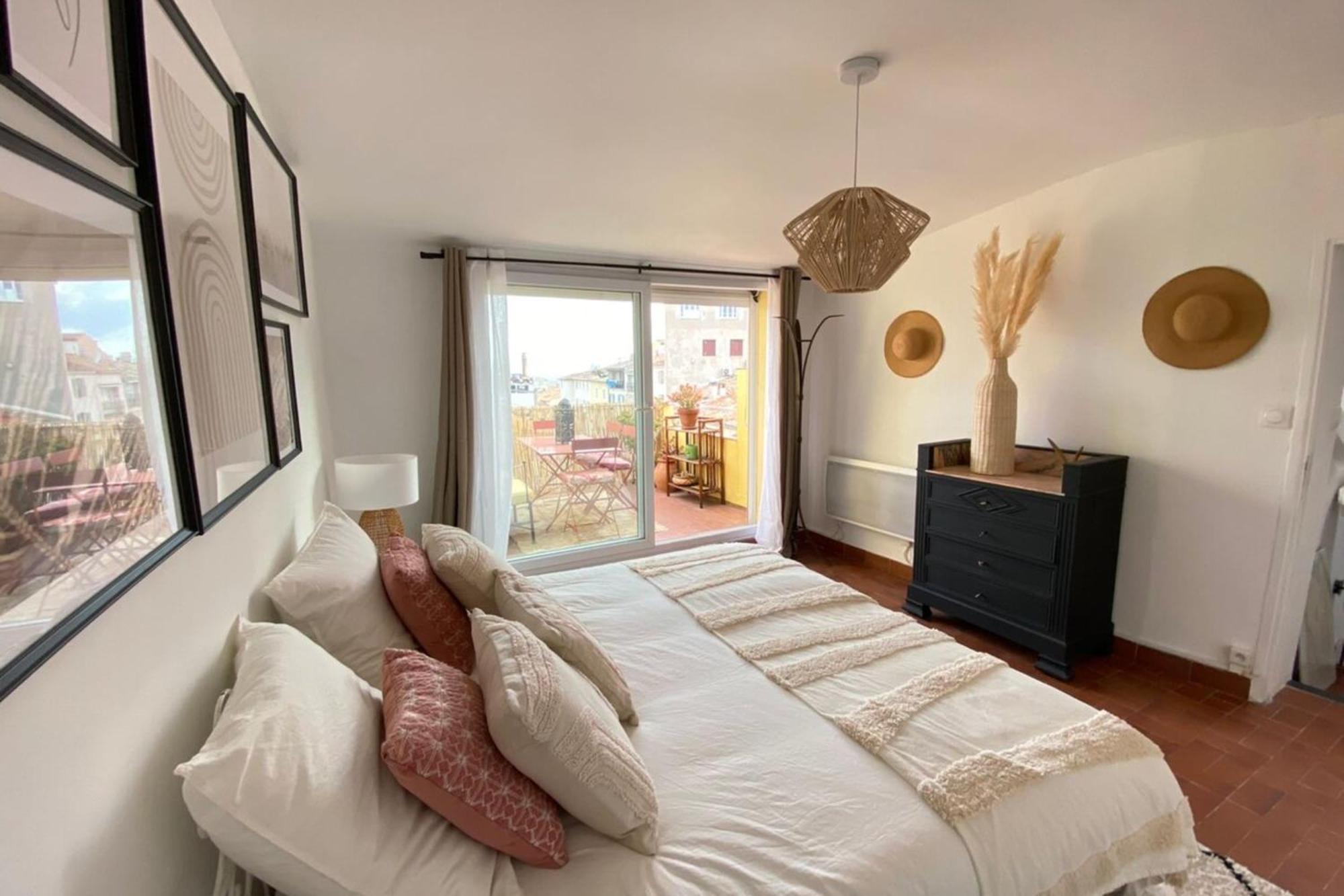 06M - Old Antibes Beautiful Duplex Terrace With Sea View Appartement Buitenkant foto