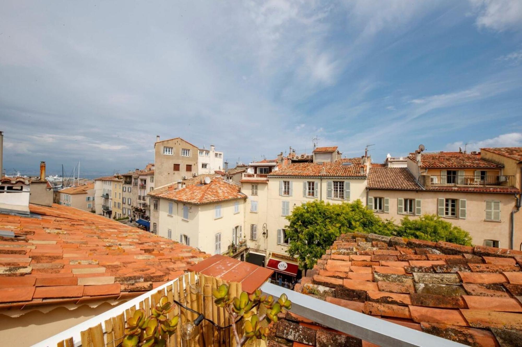 06M - Old Antibes Beautiful Duplex Terrace With Sea View Appartement Buitenkant foto